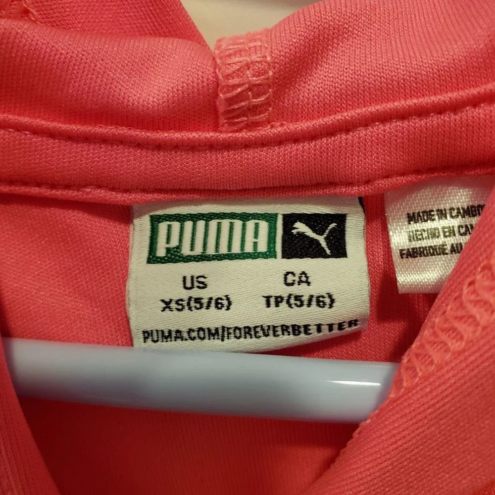 Puma Girl's shirt.‎ Size XS.
